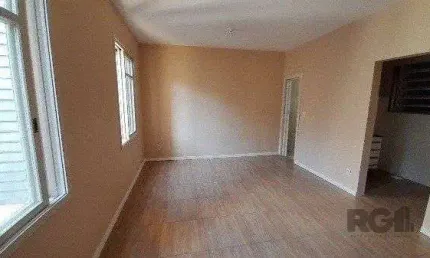 Vende-se belo studio reformado próximo a santa casa, sol da manhã em andar alto