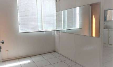 Conjunto/Sala para Venda - 21.75m², 0 dormitórios, Centro Histórico