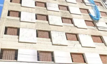 Box para Venda - 12m², 0 dormitórios, 1 vaga - Centro