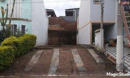 Terreno em condomínio fechado à venda na Rua Osório Mendes Ouriques, 332, Guarujá, Porto Alegre