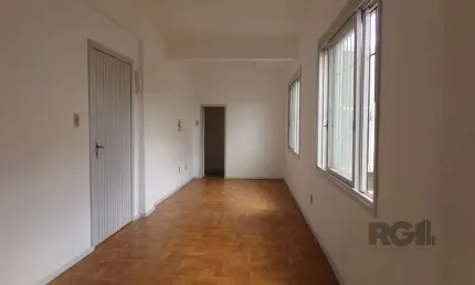 Kitnet / Stúdio à venda na Rua Rocha Pombo, 120, Partenon, Porto Alegre