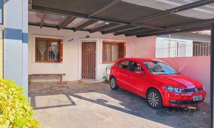Casa com 2 quartos à venda na Rua Romano Rolando Botin, 131, Hípica, Porto Alegre