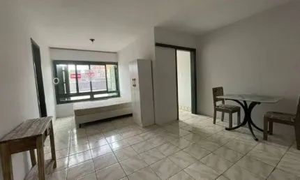 Kitnet / Stúdio à venda na Rua Hoffmann, 386, Floresta, Porto Alegre