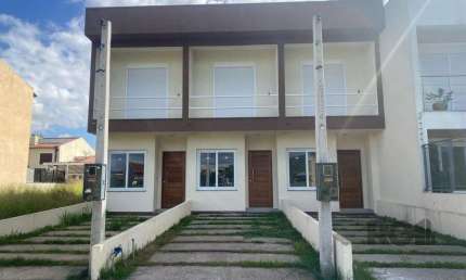 Sobrado para Venda - 97m², 2 dormitórios, sendo 2 suites, 1 vaga - Hípica