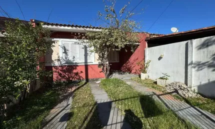 Casa com 3 quartos à venda na Rua Irmão Firmino Biazus, 220, Hípica, Porto Alegre