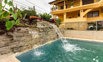 Casa com 4 quartos à venda na Rua Moacir Bastiani, 334, Campo Novo, Porto Alegre, 320 m2 por R$ 1.850.000