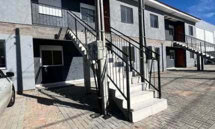 Casa com 2 quartos à venda na Avenida João Antônio Silveira, 441, Restinga, Porto Alegre