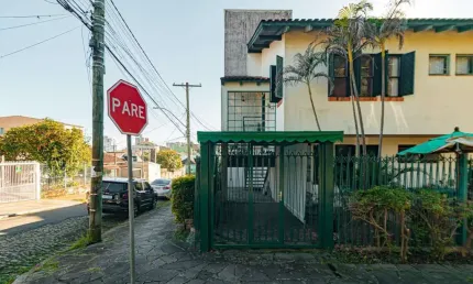 Apartamento 2 dormitórios à venda Vila Ipiranga Porto Alegre/RS