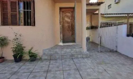 Casa 2 dormitórios à venda santo antônio porto alegre/rs