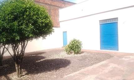 Galpão / Depósito com edicula nos fundos - Ponto Comercial para alugar
