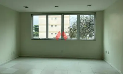 Sala comercial para alugar na Rua Tirol, 184, Freguesia (Jacarepaguá), Rio de Janeiro por R$ 1.100