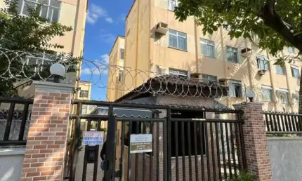 Apartamento com 2 quartos à venda na estrada de jacarepaguá, 7473, freguesia (jacarepaguá), rio de janeiro por r$ 250.000