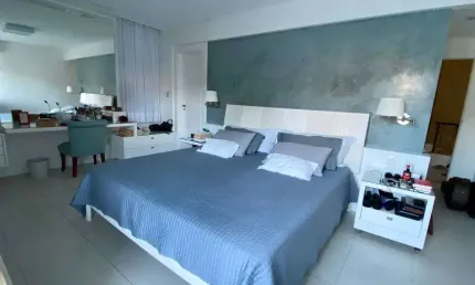 Belissíma casa de condomínio para venda com 430 m² sendo 4 suítes em Alphaville I - Salvador - BA