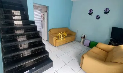 Casa com 2 quartos à venda na Avenida São Paulo, 782, Centro, Mongaguá, 58 m2 por R$ 255.000