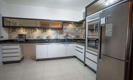 Apartamento com 2 dormitórios, semi mobiliado a venda no centro de Indaial