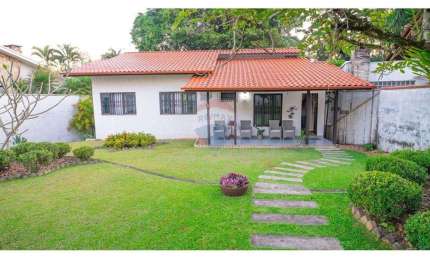 Casa com 3 quartos à venda na Avenida Pioneiros, 236, Centro, Indaial