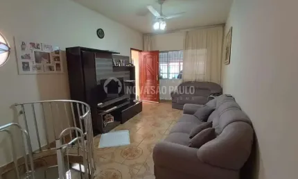 Casa com 4 quartos à venda no Taboão, Diadema , 171 m2 por R$ 650.000
