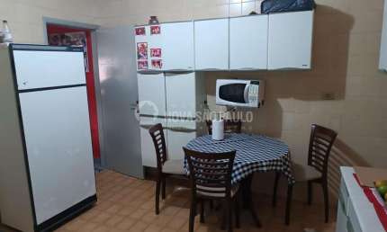 Casa com 3 quartos à venda no Jardim Guacuri, São Paulo  por R$ 400.000
