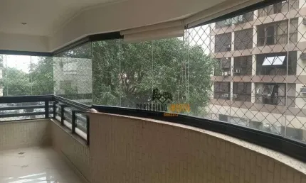 Vila Rica, Santos - 01 Apartamento Por Andar / 04 Vagas / Localização Privilegiada !