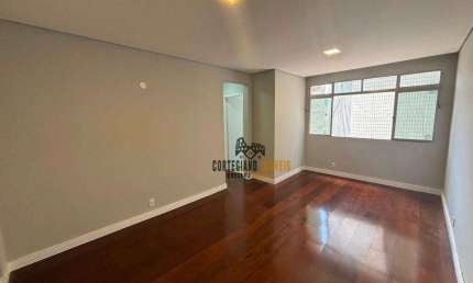 Apartamento com 2 Dormitórios/2 Banheiros/Elevador/Garagem Demarcada à Venda - Campo Grande - Santos!