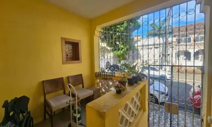 Sobrado com 3 dormitórios para alugar, 130 m² por R$ 4.990,01/mês - Gonzaga - Santos/SP