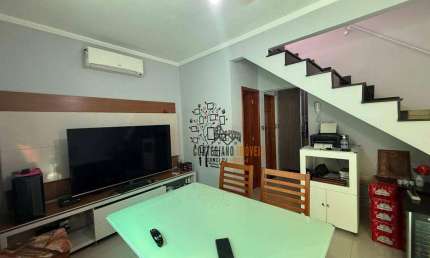 Village com 2 dormitórios à venda, 74 m² por R$ 300.000,00 - Parque Bitaru - São Vicente/SP