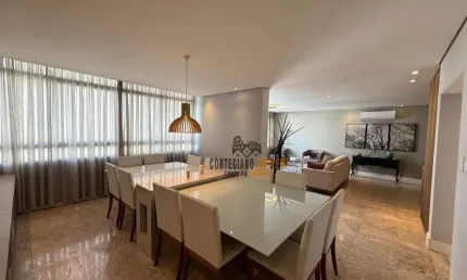 Boqueirão, Santos - Apartamento de Alto Padrão À Venda na Quadra da Praia !