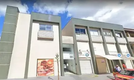 Oportunidade única! Sala comercial à venda em Jardim Camburi, próximo à igreja católica. Localização privilegiada e ideal para o seu negócio!!!