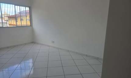 Apartamento de 02 quartos + escritório no Miolo de Jardim Camburi!!!