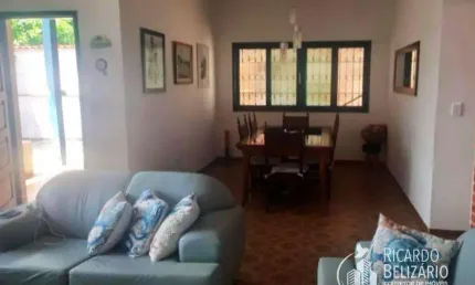 Casa para Venda em Itanhaém, Suarão, 3 dormitórios, 1 suíte, 2 banheiros, 4 vagas