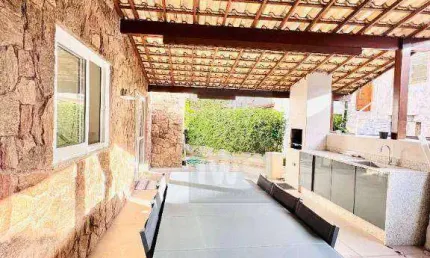 Casa com 4 dormitórios, 220 m² - venda por R$ 4.200.000,00 ou aluguel por R$ 31.200,00/mês - Barra da Tijuca - Rio de Janeiro/RJ