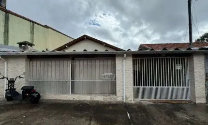 Casa com 3 quartos à venda na Rua Osvaldo Caetano Tosi, Cidade Dutra, São Paulo