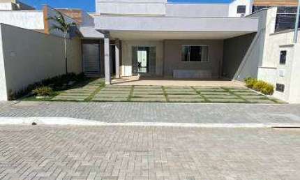 Casa com 3 quartos à venda na Rua Promotora Maria Anamira Amado Batalha Neta, Zona de Expansão (Mosqueiro), Aracaju