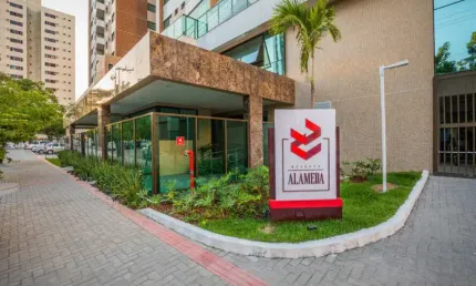 Apartamento com 3 quartos à venda na Avenida General Djenal Tavares de Queroz, 497, Luzia, Aracaju