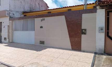 Casa com 5 quartos à venda na Rua Antônio do Nascimento Rodrigues, 250, Jabotiana, Aracaju