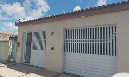 Casa com 3 quartos à venda na Rua Malhada Dos Bois, 79, Conjunto João Alves Filho, Nossa Senhora do Socorro