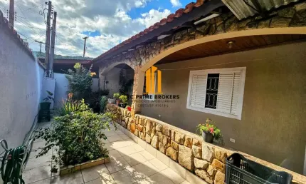 Casa com 3 quartos à venda na Avenida Olga Pogette Vieira, Jardim das Figueiras, Valinhos
