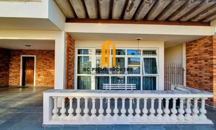 Casa com 5 quartos à venda na Vila São Luiz, Valinhos 
