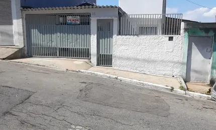 Vende _ se casa térrea ao lado da faculdade unisa de medicina