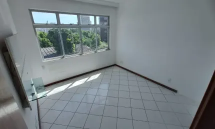 Apartamento com 2 quartos à venda na Avenida Dom João VI, 550, Brotas, Salvador