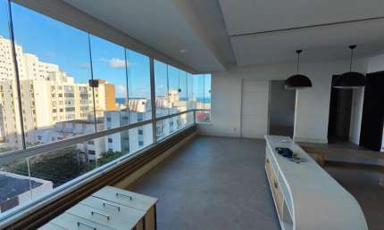 Apartamento à venda de 136m2 com 4 quartos na Pituba