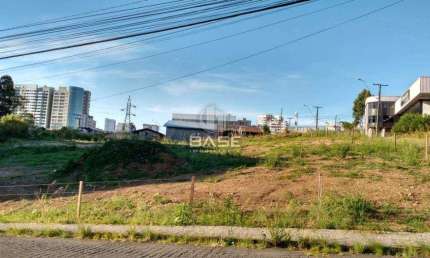 Terreno à venda na Rua das Gardênias, Cinqüentenário, Caxias do Sul por R$ 2.700.000