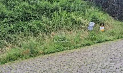 Terreno à venda na Rua César Passarinho, Salgado Filho, Caxias do Sul por R$ 200.000