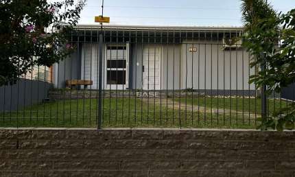 Casa com 3 quartos à venda na Rua Luiza Fregonesi Zatti, 1485, Nossa Senhora de Fátima, Caxias do Sul, 180 m2 por R$ 800.000