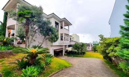 Casa com 6 quartos à venda no Altos do Seminário, Caxias do Sul  por R$ 3.900.000
