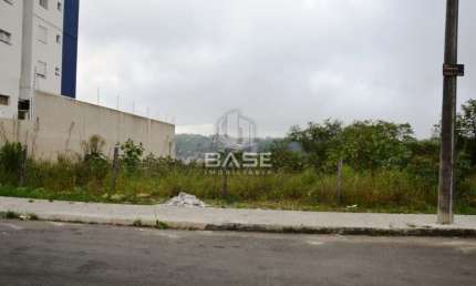 Terreno à venda no Planalto, Caxias do Sul  por R$ 653.000
