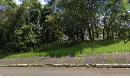 Terreno à venda na Colina Sorriso, Caxias do Sul  por R$ 370.000
