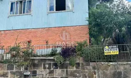 Terreno à venda na Ana Rech, Caxias do Sul  por R$ 780.000