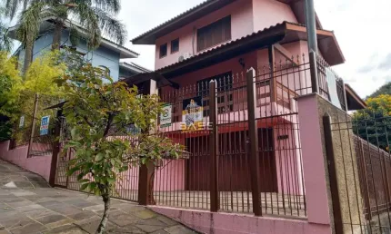 Casa com 3 quartos à venda na Bela Vista, Caxias do Sul , 250 m2 por R$ 1.060.000