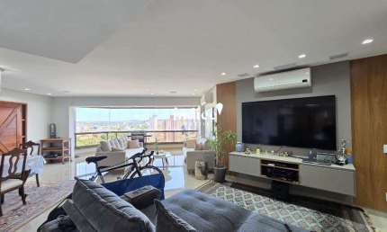 Apartamento no Bairro Centro, 3 quartos, 3 suítes, 2 vagas, Edifício Arcadia